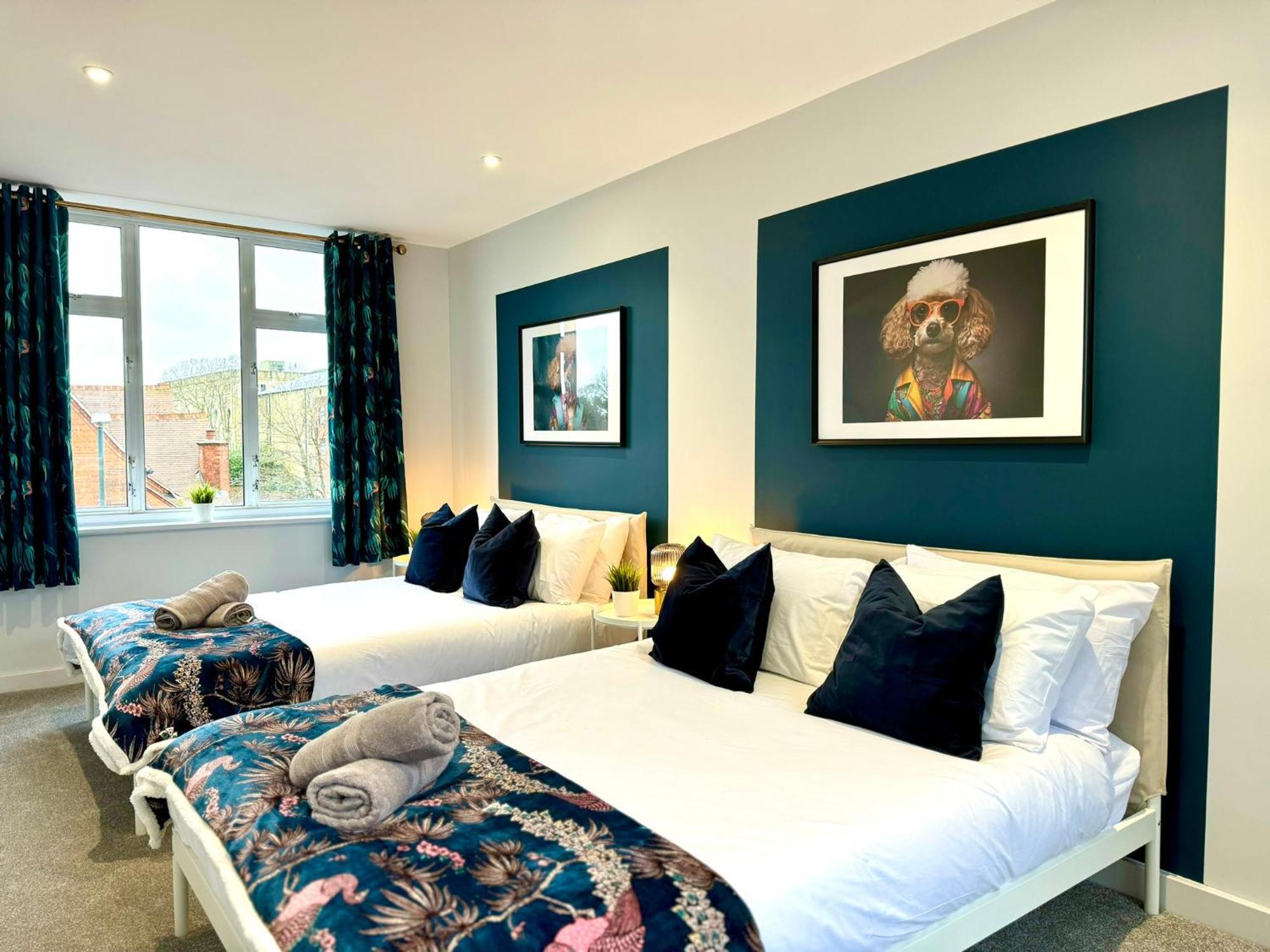 Amazing Large 3 Bedroom Apartment - Sleeps 8! Bournemouth Esterno foto